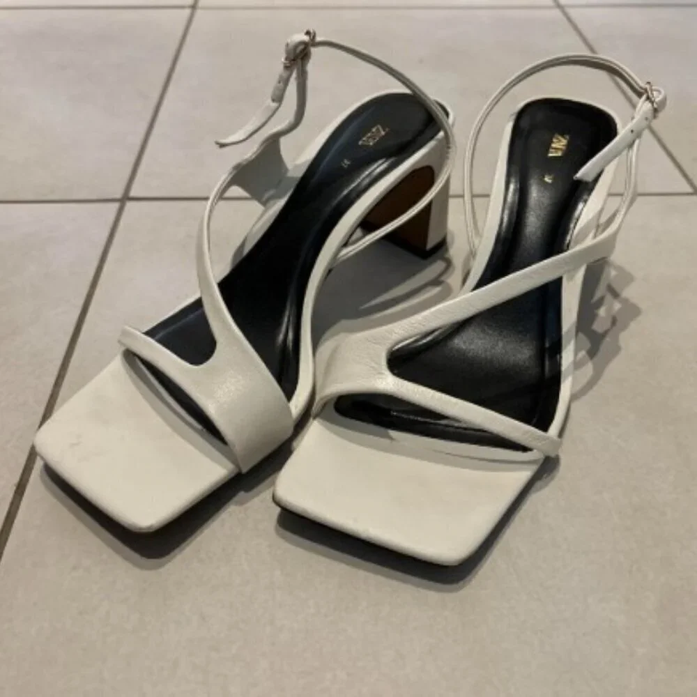 Zara Retro Ivory Strap Square Toe Y2K Heeled Sandal SIZ US 10/EU 41 1313/110/001